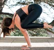 Bakasana yoga poses improve concentration