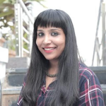 Charushila Biswas (expert em fitness), Issa