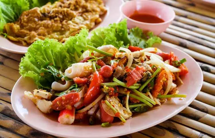 ١٠ أطعمة خارقة لفقدان الوزن السريع للنباتيين