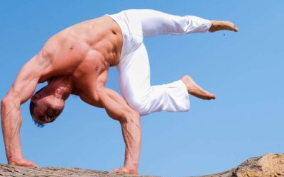 7 Magnificent Yoga Poses To Improve Concentration
