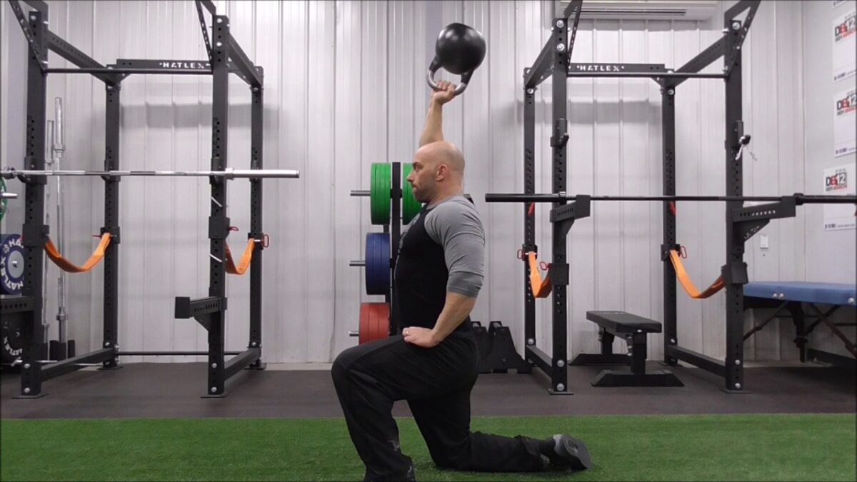 How to Get Toned Shoulders With Shoulder Press Workout?