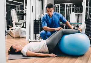 Meilleurs exercices et yoga associés à un régime alimentaire adapté au syndrome de Bertolotti