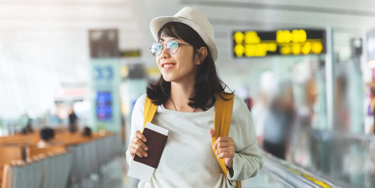 5 Must Know Tips for Traveling with Glasses