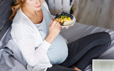 Does Pregnant Women Should Eat Fish Regularly for the Development of the baby